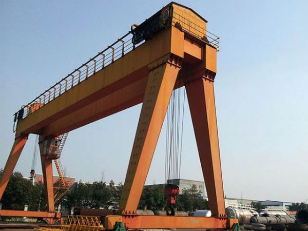 關(guān)于起重機(jī)你了解多少呢？起重機(jī)都有哪些形式呢